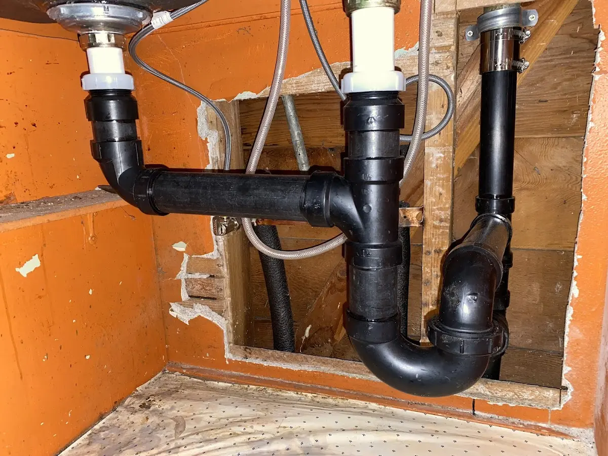 Professional Pipe Bursting equipment and tools on the job in Salmon